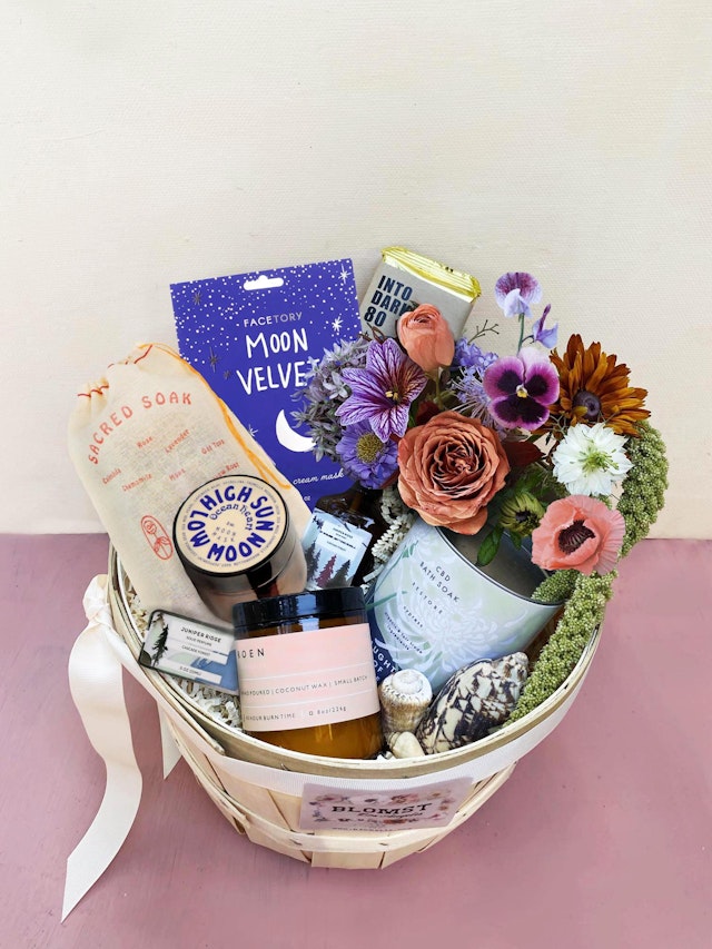 MoonUnit BeautyBasket