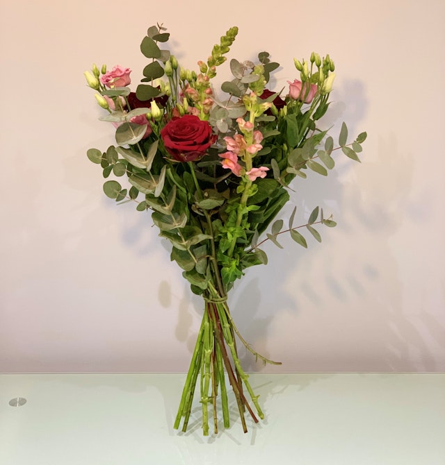 Red Rose Luxury Bunch