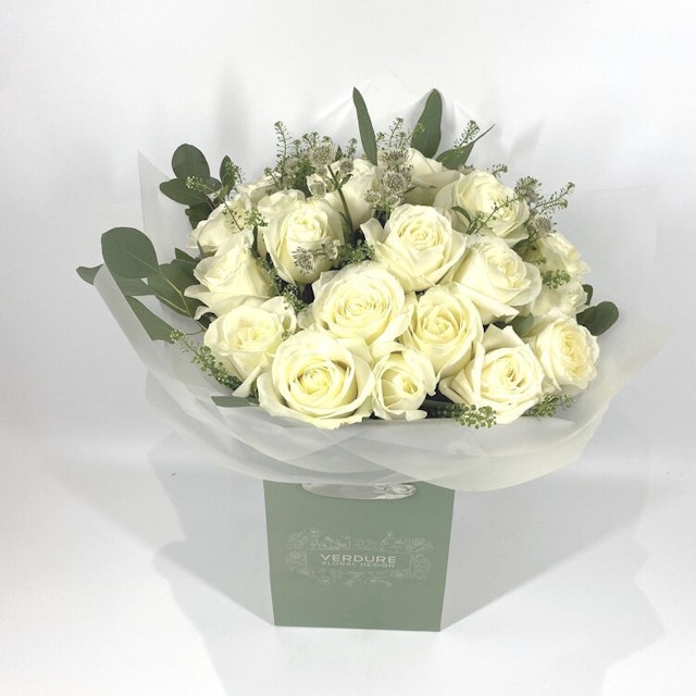 Luxurious White Roses