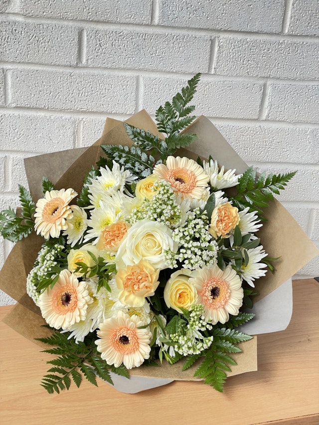 Cream & White Bouquet